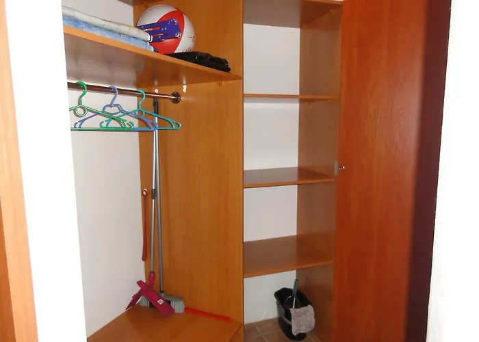 Basti 포비에로보